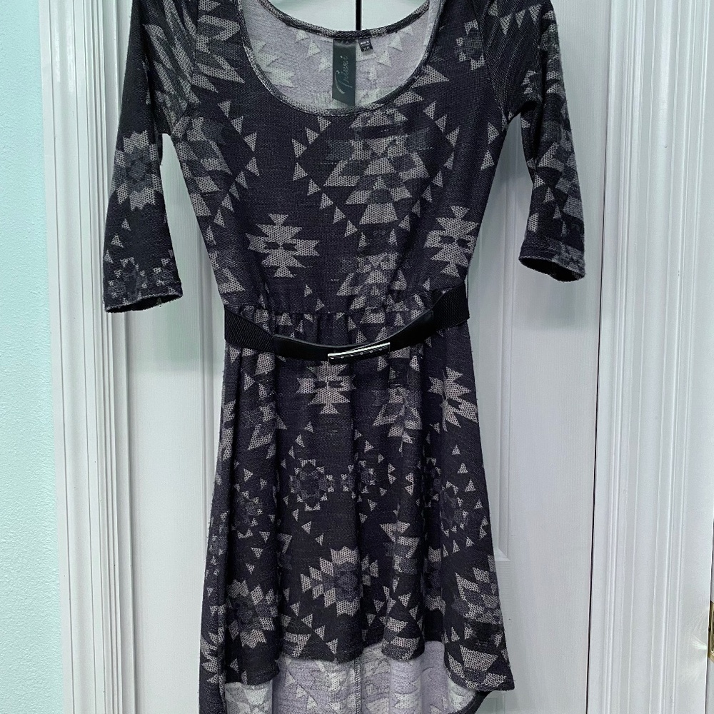 Dress with belt